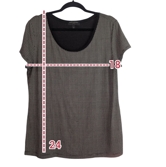 Banana Republic Women's Black and White Top - Picture 2 of 4